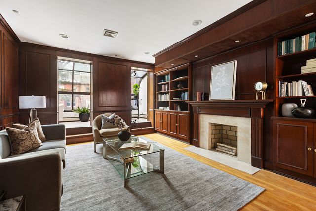 10 SIDNEY Place, New York City, NY 11201