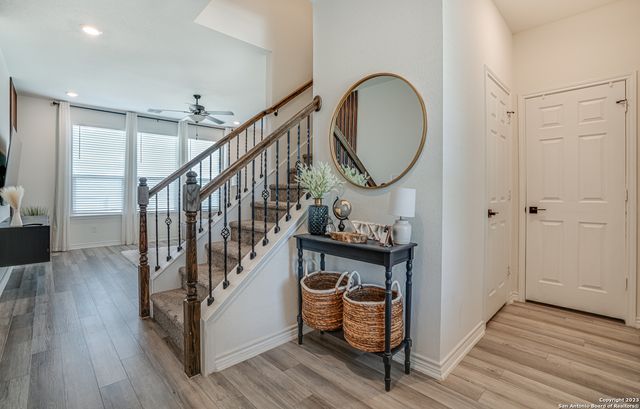 1806 OVERLOOK BND, San Antonio, TX 78245