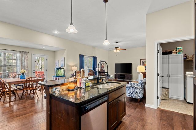 321 Southwoods Way, Branson, MO 65616