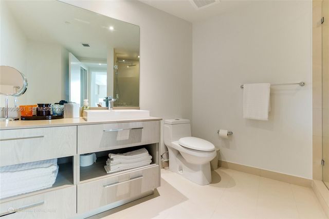 4111 S Ocean Dr 2707, Hollywood, FL 33019