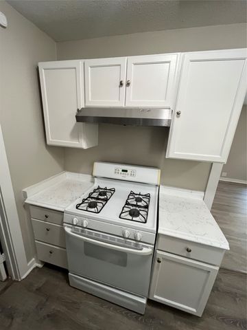 1622 Centerville Road, Dallas, TX 75228
