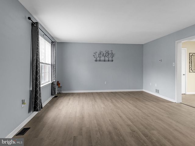 1 SEQUOIA CT, Bear, DE 19701