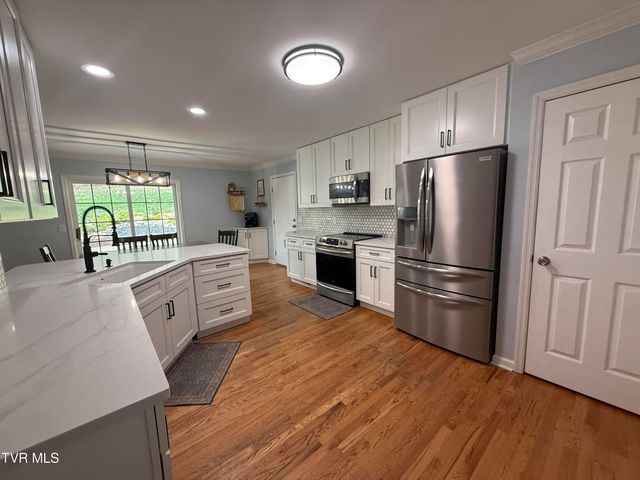 1049 Millway Court, Jonesborough, TN 37659