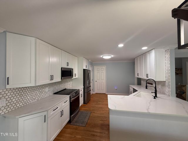 1049 Millway Court, Jonesborough, TN 37659