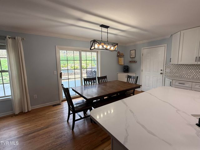 1049 Millway Court, Jonesborough, TN 37659