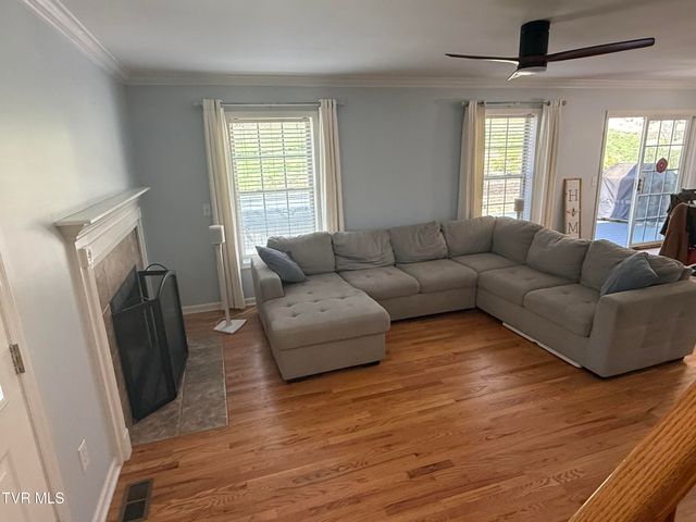 1049 Millway Court, Jonesborough, TN 37659