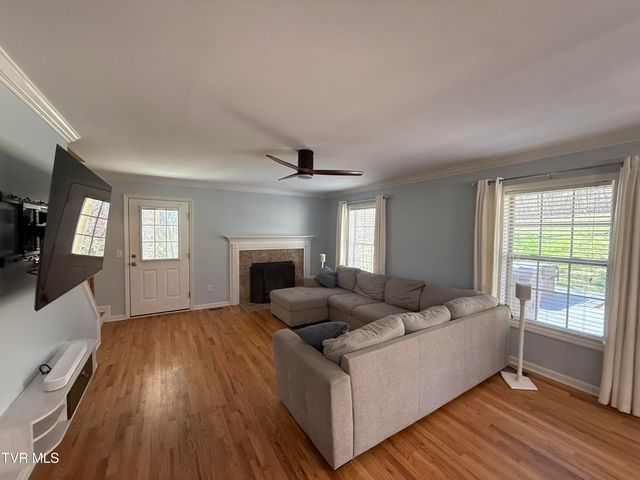 1049 Millway Court, Jonesborough, TN 37659