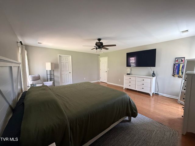 1049 Millway Court, Jonesborough, TN 37659