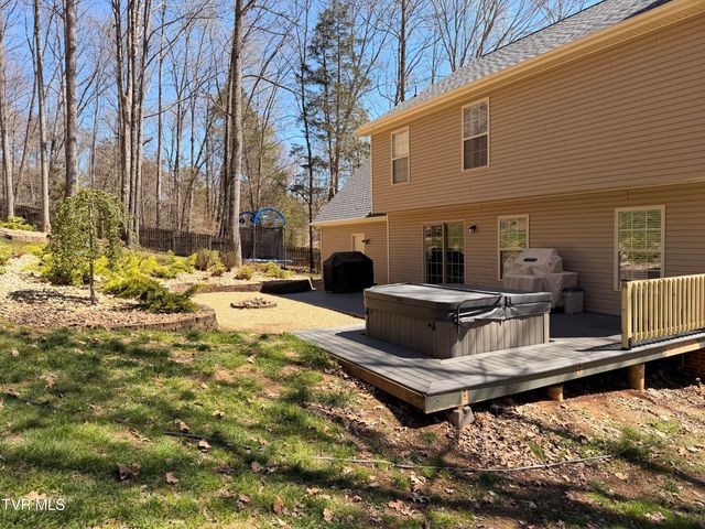 1049 Millway Court, Jonesborough, TN 37659