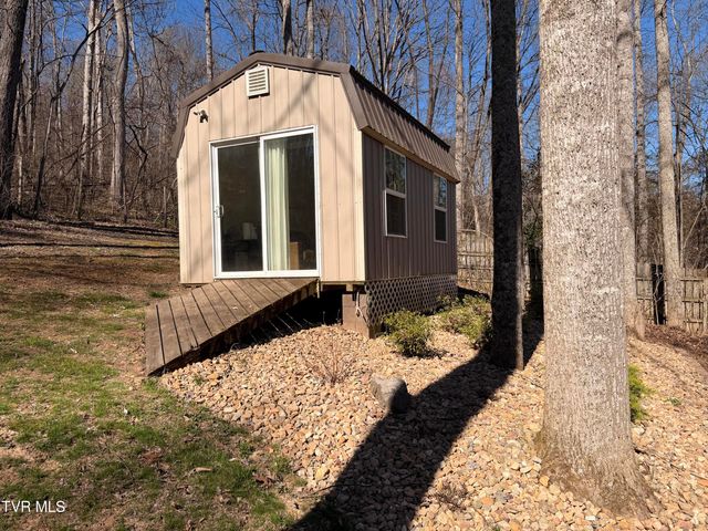 1049 Millway Court, Jonesborough, TN 37659