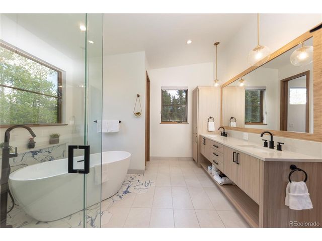 111 Burro Ln, Breckenridge, CO 80424