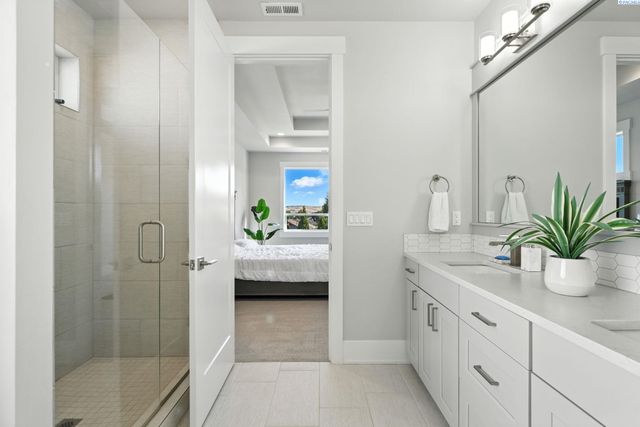 411 Epic St, Richland, WA 99352