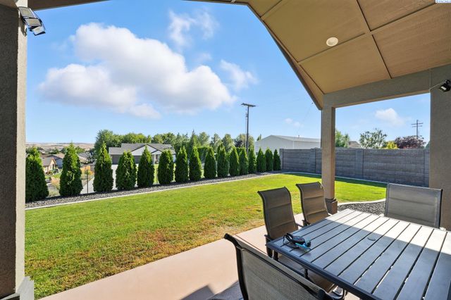 411 Epic St, Richland, WA 99352