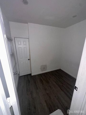 308 2nd Street 1, Elizabeth, NJ 07206