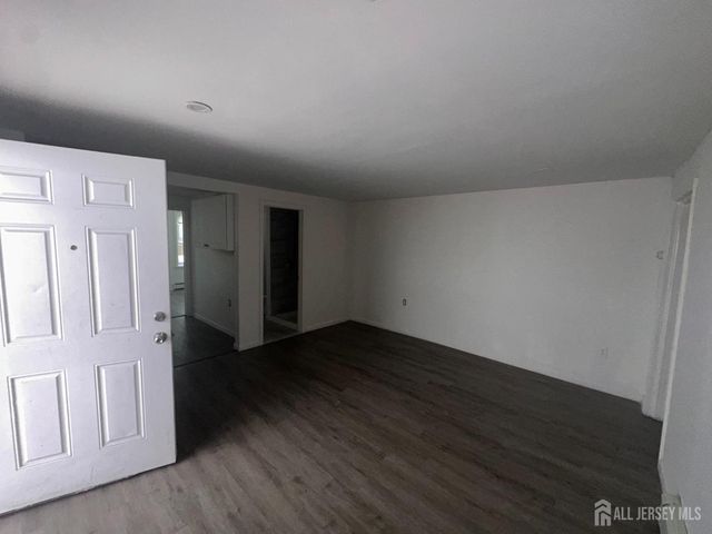 308 2nd Street 1, Elizabeth, NJ 07206