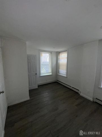 308 2nd Street 1, Elizabeth, NJ 07206