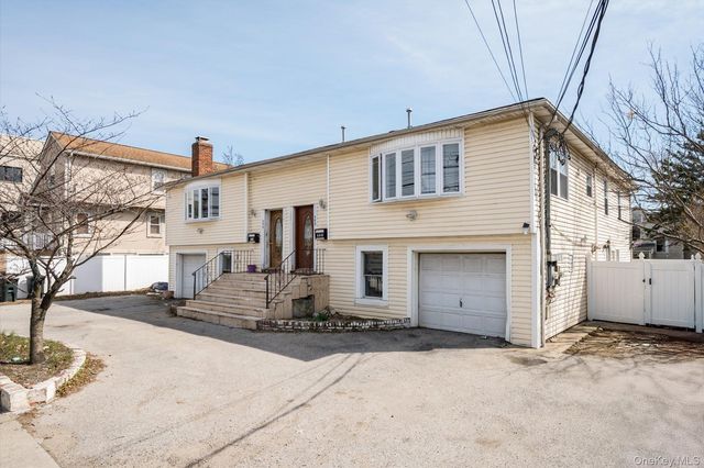 569 Peninsula Boulevard, Cedarhurst, NY 11516