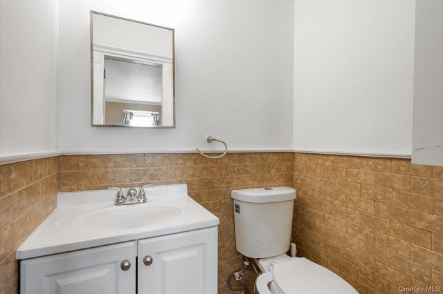 569 Peninsula Boulevard, Cedarhurst, NY 11516