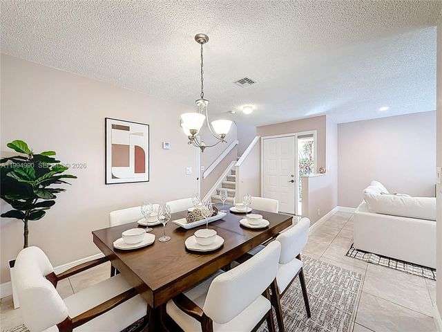 5043 Pointe Emerald Ln, Boca Raton, FL 33486