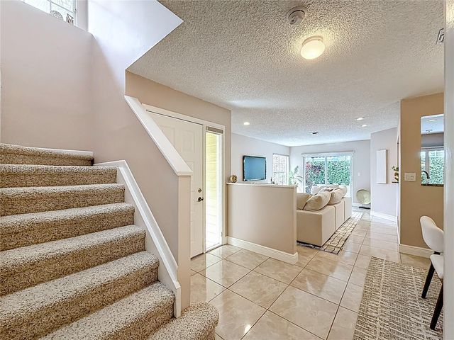 5043 Pointe Emerald Ln, Boca Raton, FL 33486