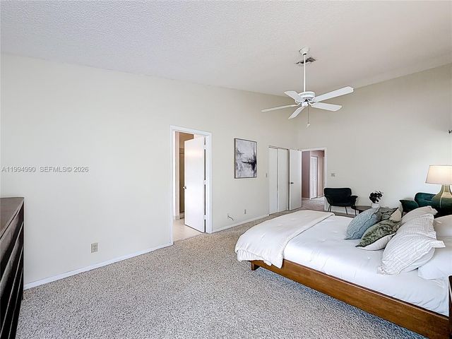 5043 Pointe Emerald Ln, Boca Raton, FL 33486