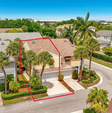 5043 Pointe Emerald Ln, Boca Raton, FL 33486