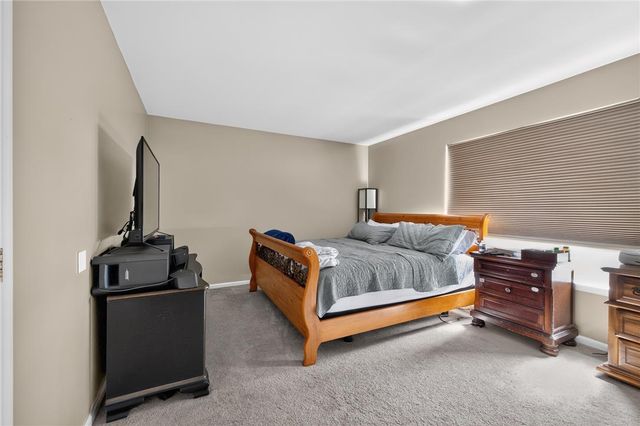 142 Willow Drive, Easton, PA 18045