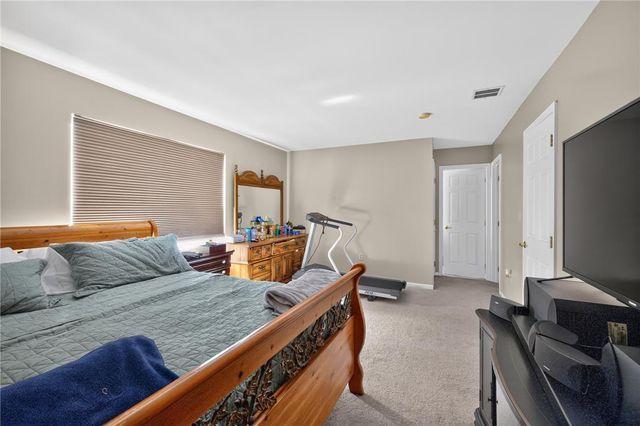 142 Willow Drive, Easton, PA 18045