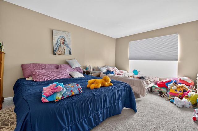 142 Willow Drive, Easton, PA 18045