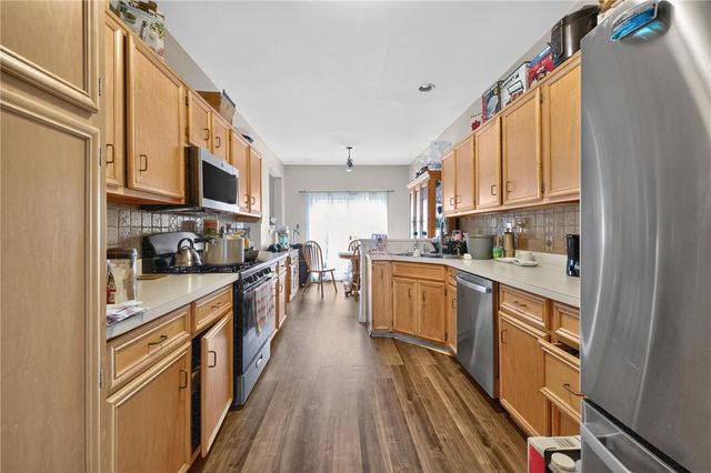 142 Willow Drive, Easton, PA 18045