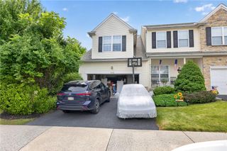142 Willow Drive, Easton, PA 18045