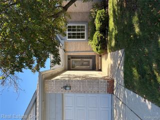 17763 Covey Court, Brownstown, MI 48193