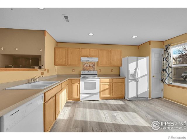 10411 Durango Place, Longmont, CO 80504