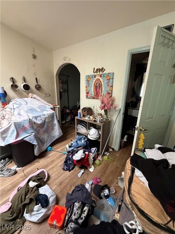 4951 Plata Del Sol Drive, Las Vegas, NV 89121