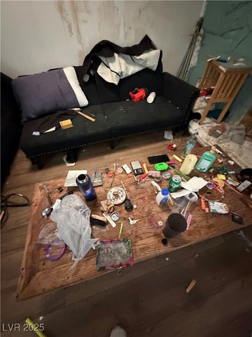 4951 Plata Del Sol Drive, Las Vegas, NV 89121