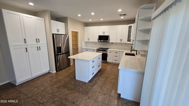 20544 N ALMA Drive, Maricopa, AZ 85138