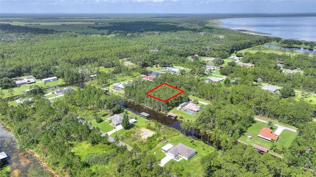 28 AMARYLLIS DRIVE, Indian Lake Estates, FL 33855
