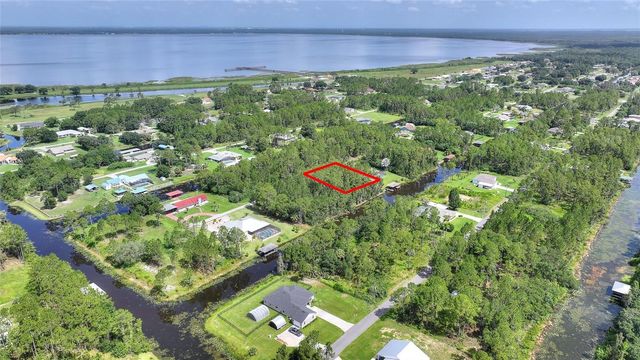 28 AMARYLLIS DRIVE, Indian Lake Estates, FL 33855