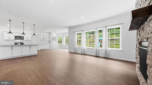 1815 COLT LN, Frederick, MD 21702