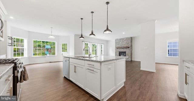 1815 COLT LN, Frederick, MD 21702