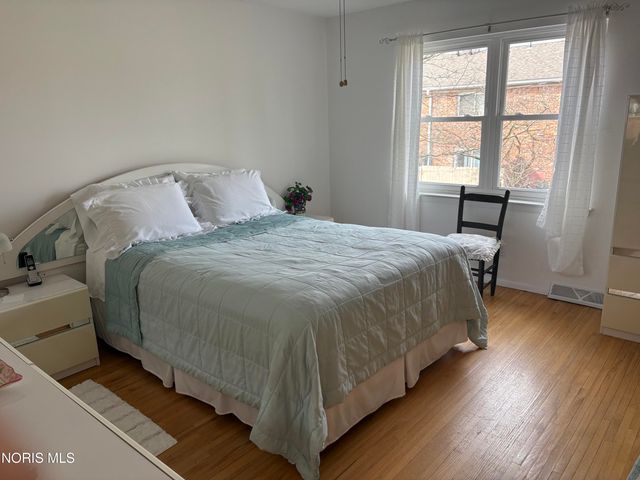 6548 Cornwall Court, Sylvania, OH 43560