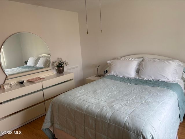 6548 Cornwall Court, Sylvania, OH 43560