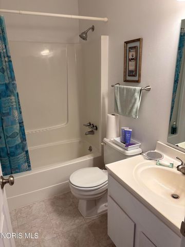 6548 Cornwall Court, Sylvania, OH 43560