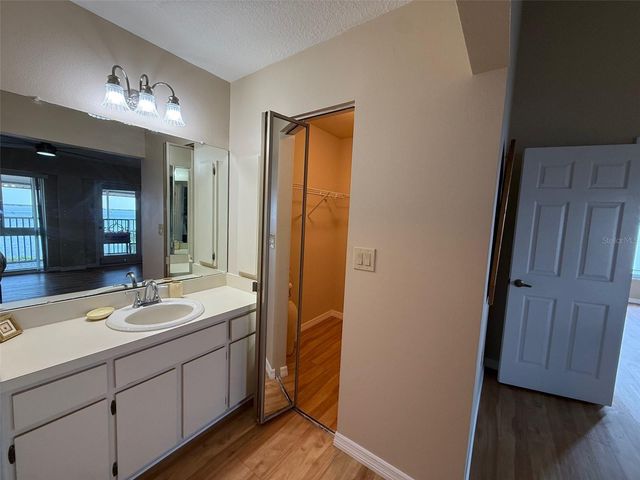 1477 PARK BEACH CIRCLE 31, Punta Gorda, FL 33950