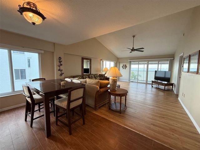 1477 PARK BEACH CIRCLE 31, Punta Gorda, FL 33950