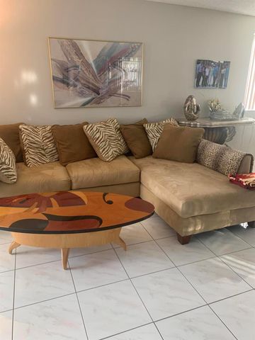 7216 S Devon Drive 212, Tamarac, FL 33321