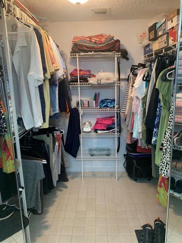 7216 S Devon Drive 212, Tamarac, FL 33321