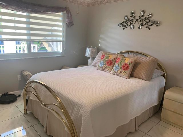 7216 S Devon Drive 212, Tamarac, FL 33321