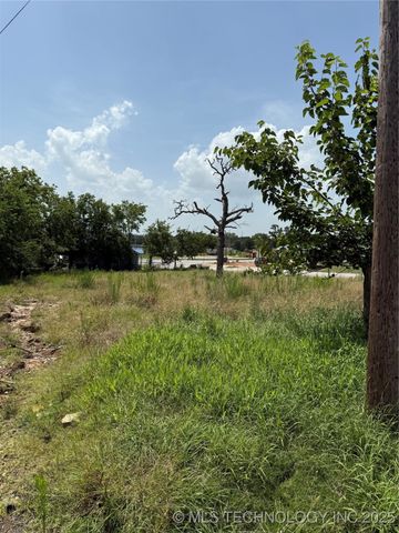 1220 Division, Sulphur, OK 73086