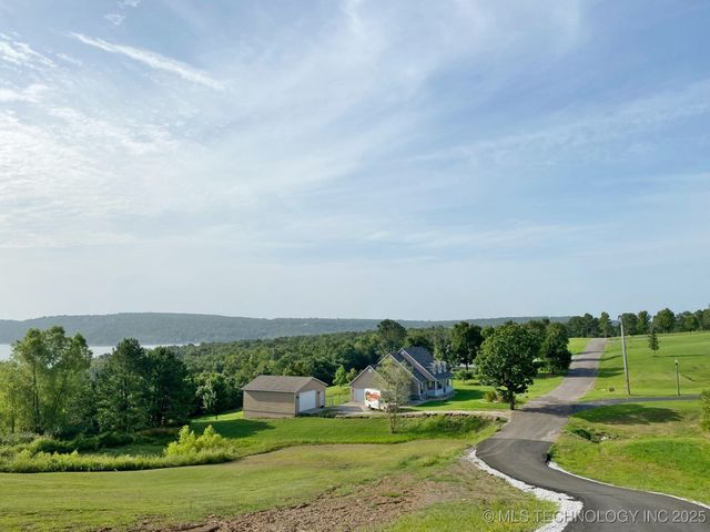 36462 S Cedar Road, Park Hill, OK 74451